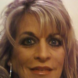 Meet your Posher, Colinda